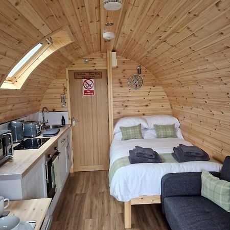 Loch An Eilean Pod Isle Of South Uist Villa Pollachara ภายนอก รูปภาพ