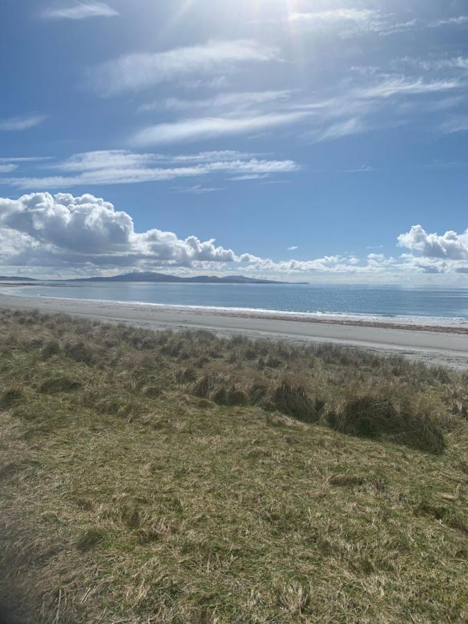 Loch An Eilean Pod Isle Of South Uist Villa Pollachara ภายนอก รูปภาพ